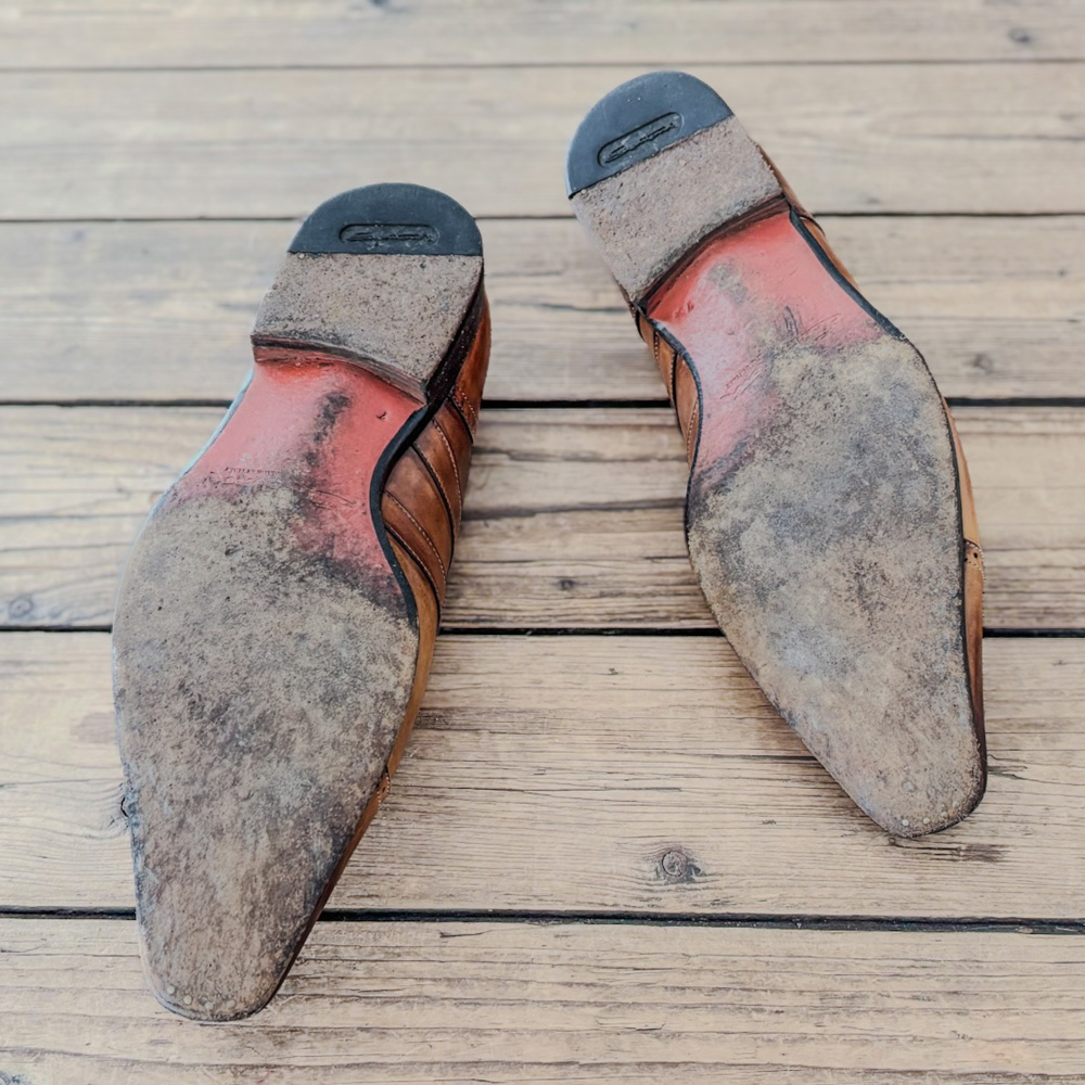 Schoenreparatie - volledige leren zolen Santoni monk straps - The Royal Treatment